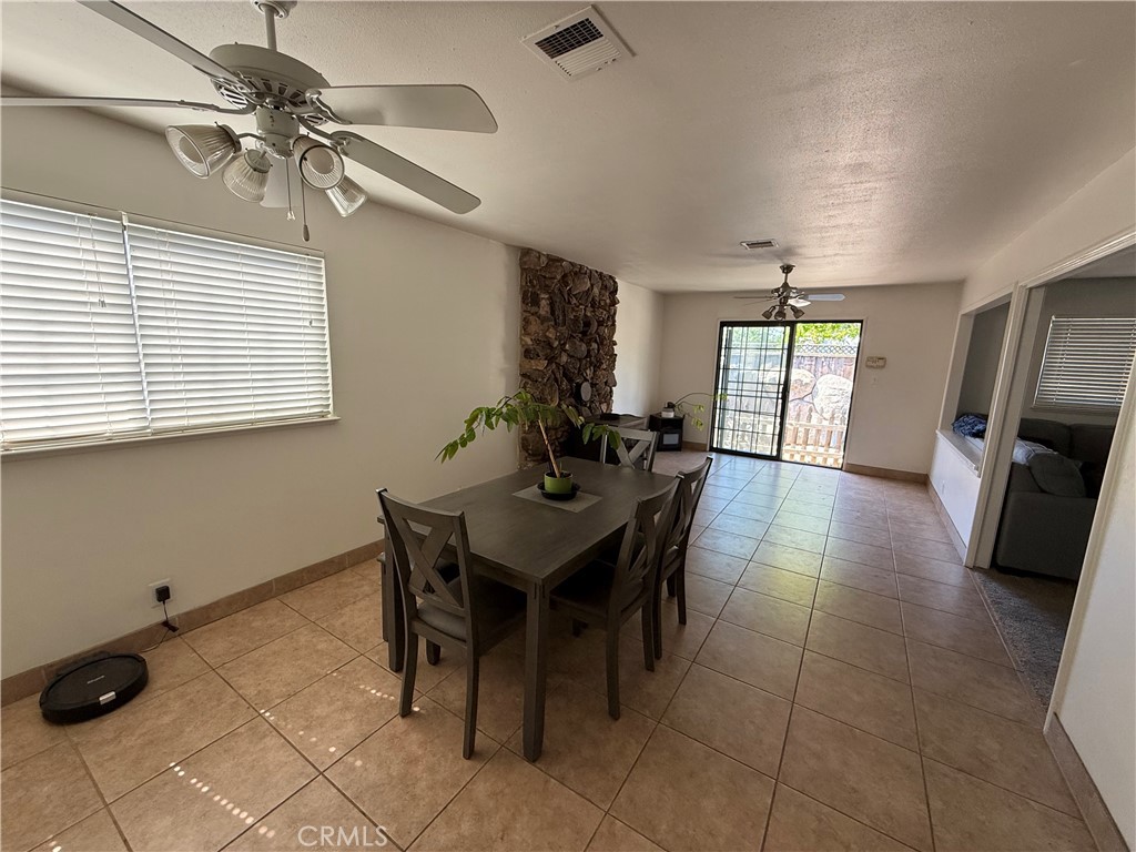1064 Tioga, Manteca, CA 95337