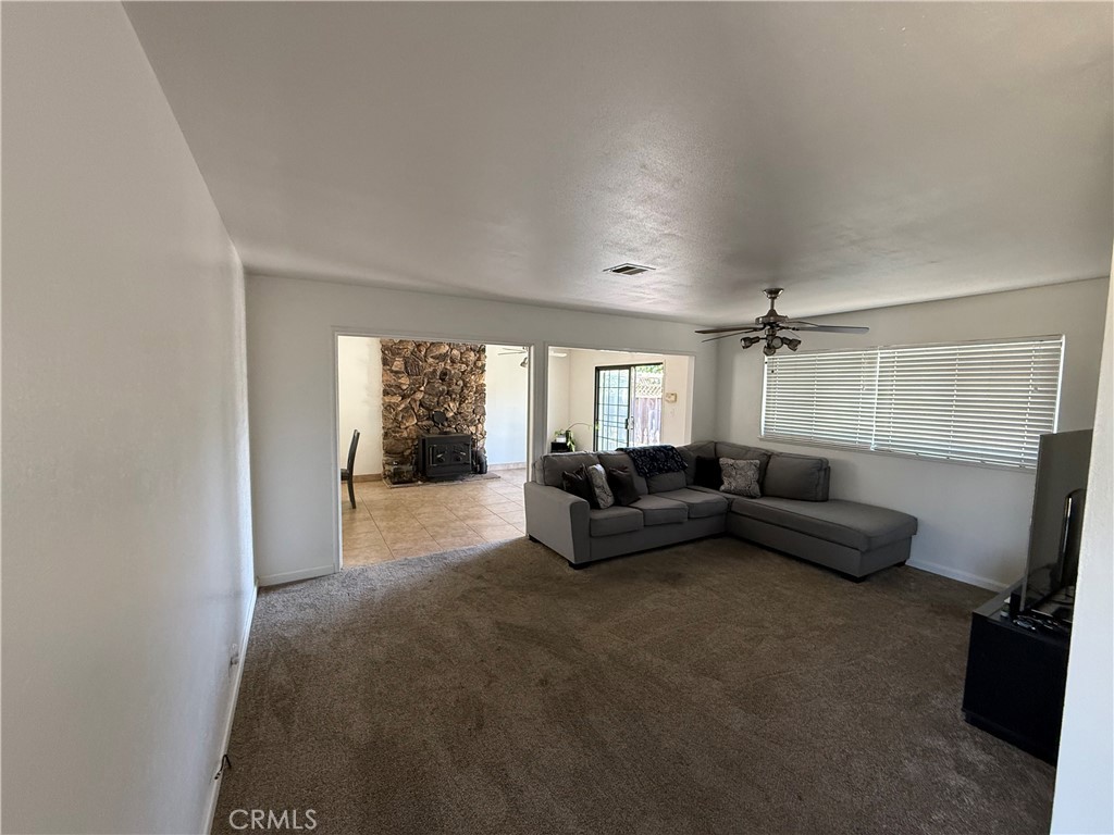 1064 Tioga, Manteca, CA 95337