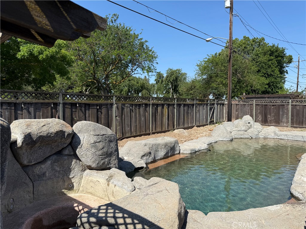 1064 Tioga, Manteca, CA 95337