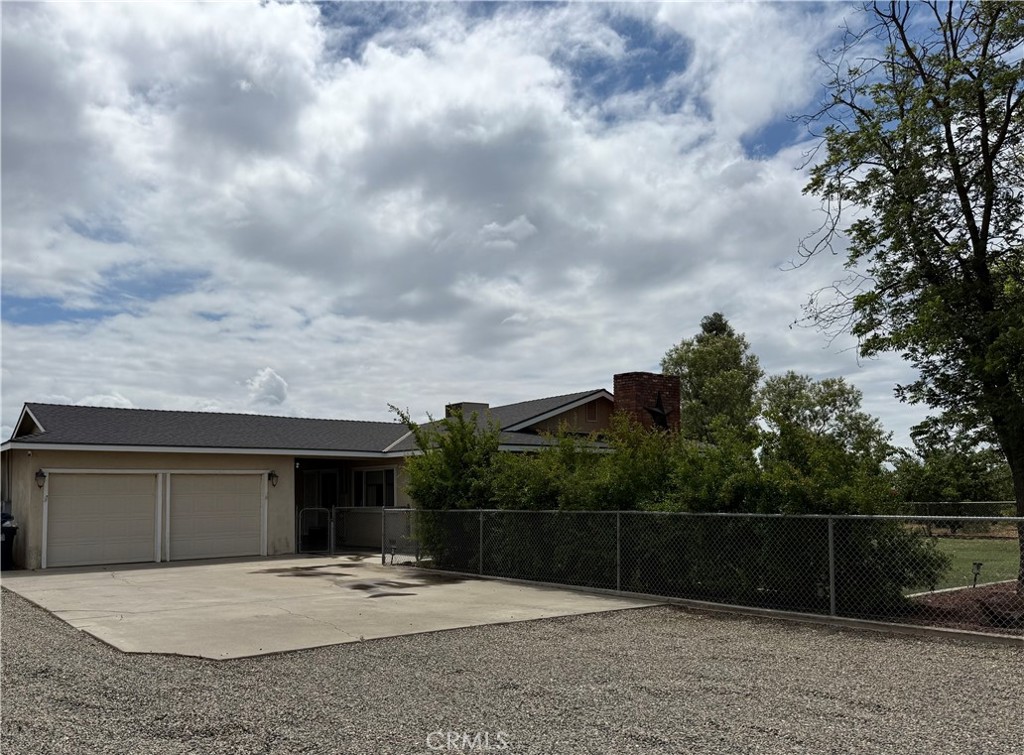 24437 Road 18 1/2, Chowchilla, CA 93610