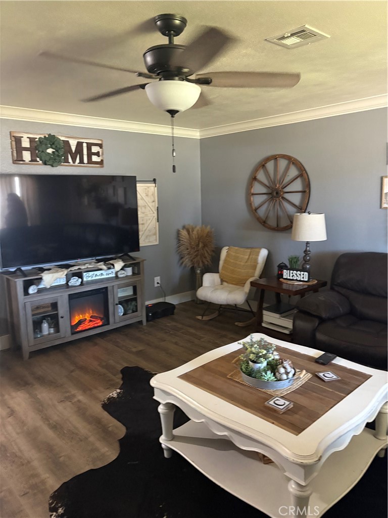 2350 Angelus Ct, Atwater, CA 95301