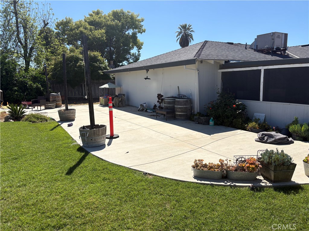 2350 Angelus Ct, Atwater, CA 95301