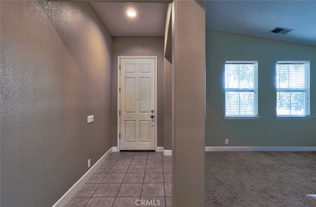 1254 Lurs Ct, Merced, CA 95348