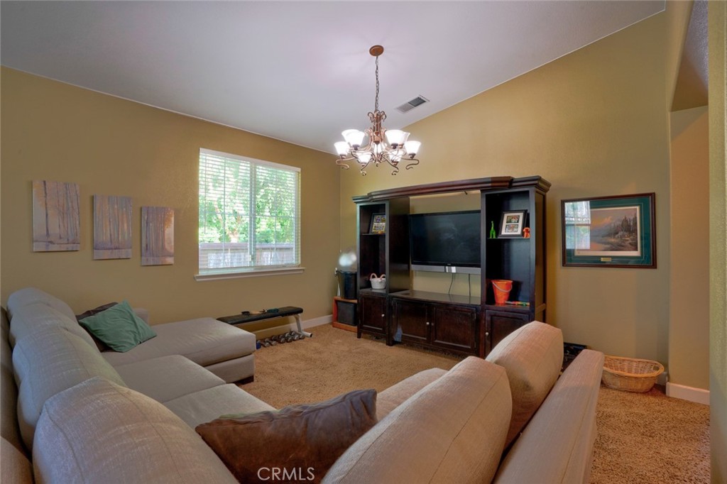 1254 Lurs Ct, Merced, CA 95348