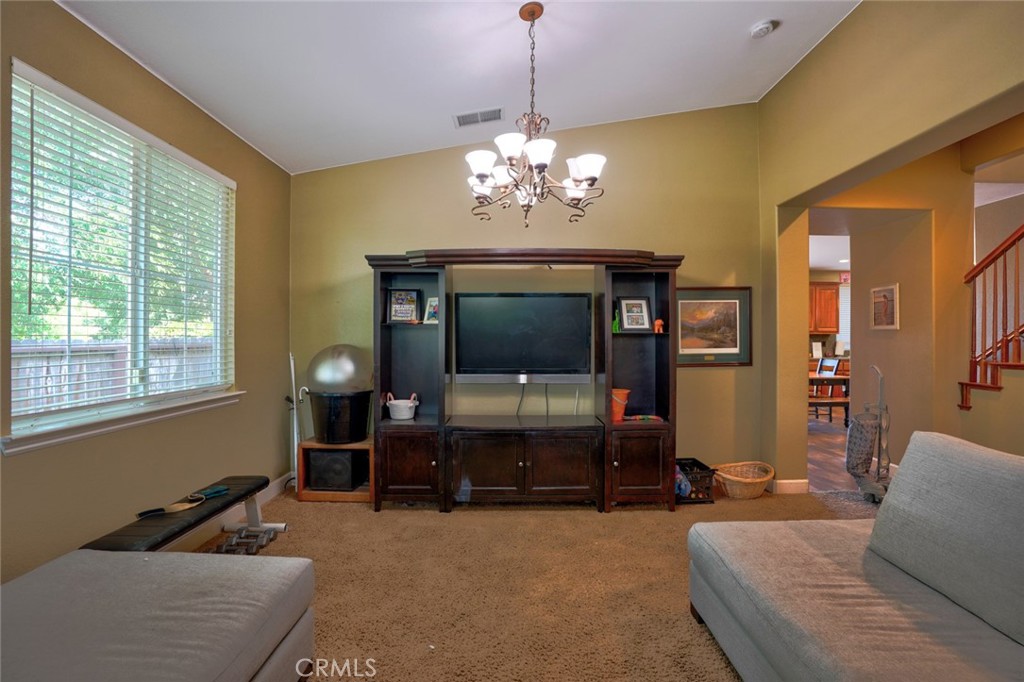 1254 Lurs Ct, Merced, CA 95348