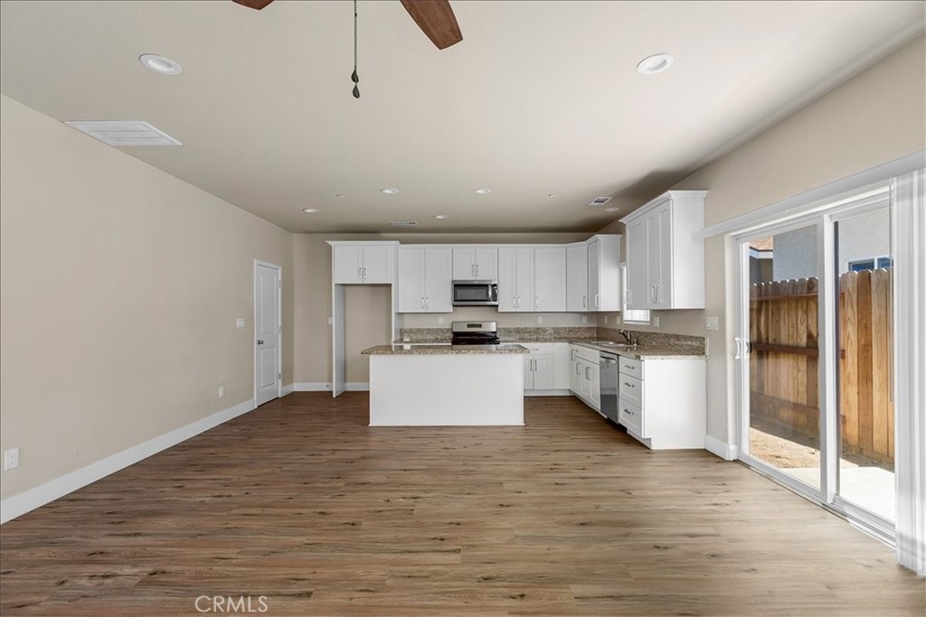 523 Barcelona Ct, Merced, CA 95341