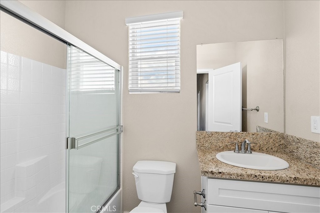 523 Barcelona Ct, Merced, CA 95341
