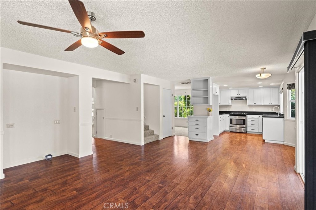 1325 Sherwood, Turlock, CA 95380