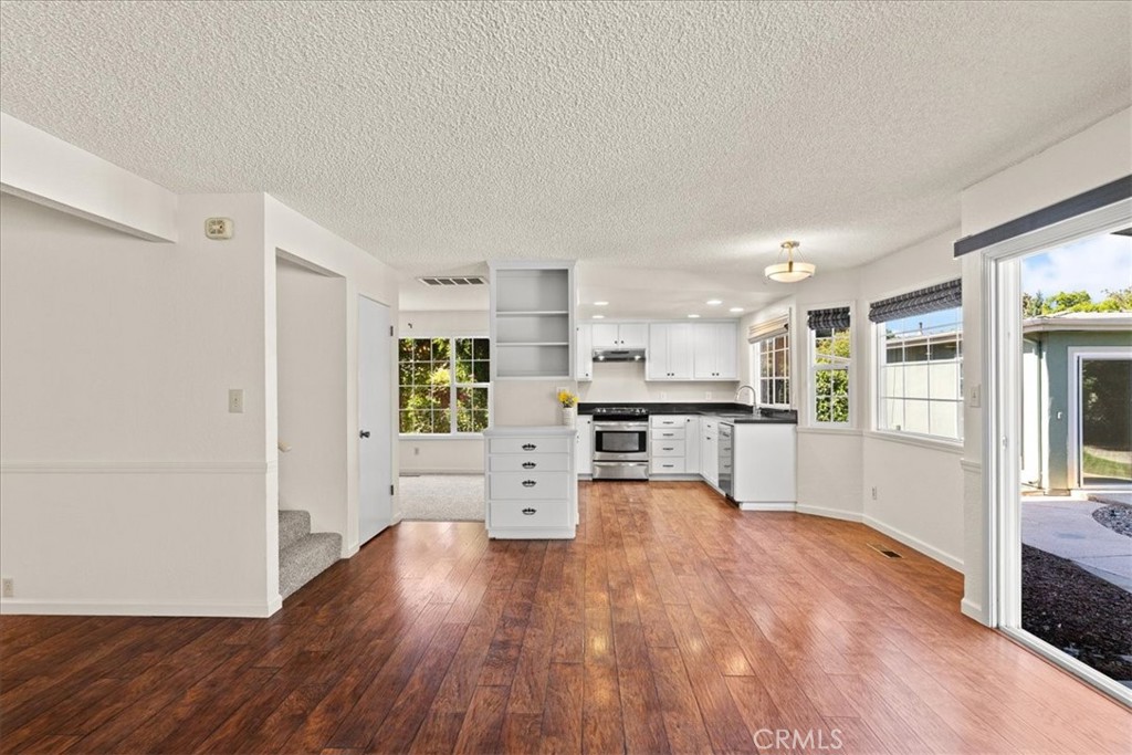 1325 Sherwood, Turlock, CA 95380