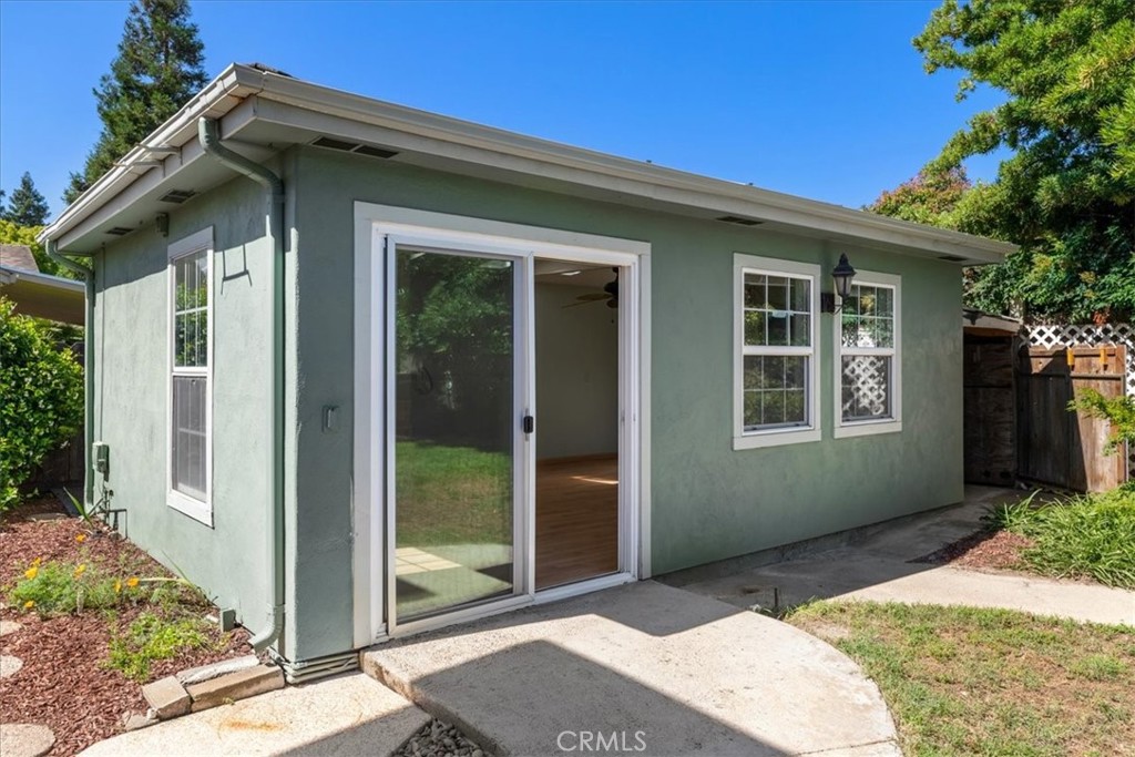 1325 Sherwood, Turlock, CA 95380