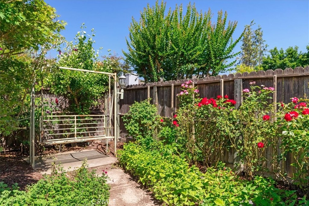 1325 Sherwood, Turlock, CA 95380