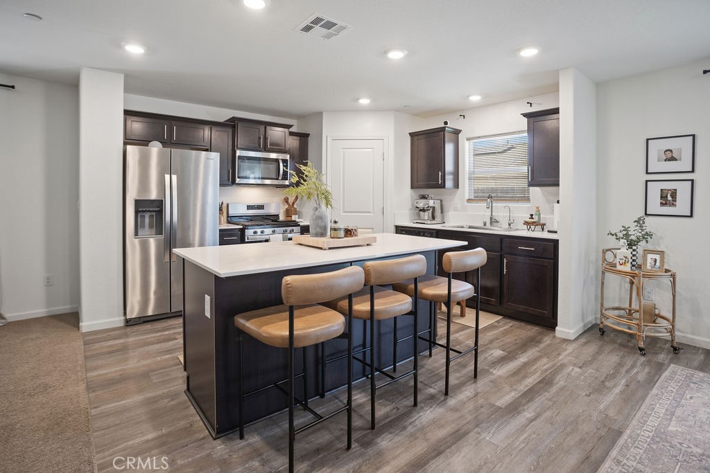 727 Veronica Ct, Merced, CA 95341