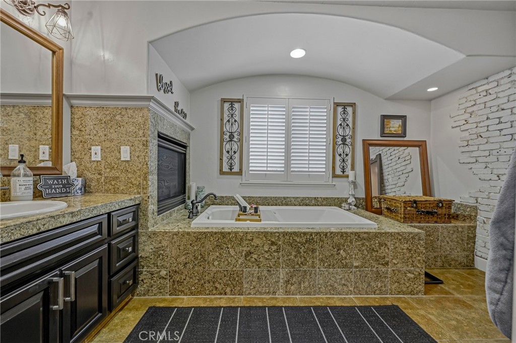 2312 Gaither Ct, Atwater, CA 95301