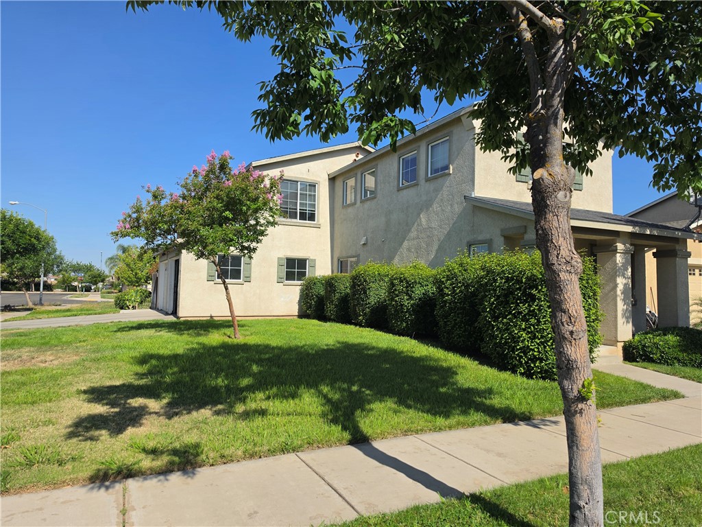4323 Briggs Ln, Merced, CA 95348