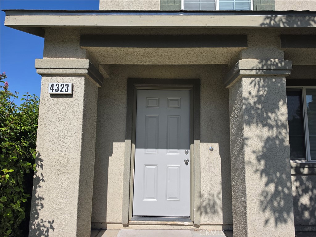 4323 Briggs Ln, Merced, CA 95348