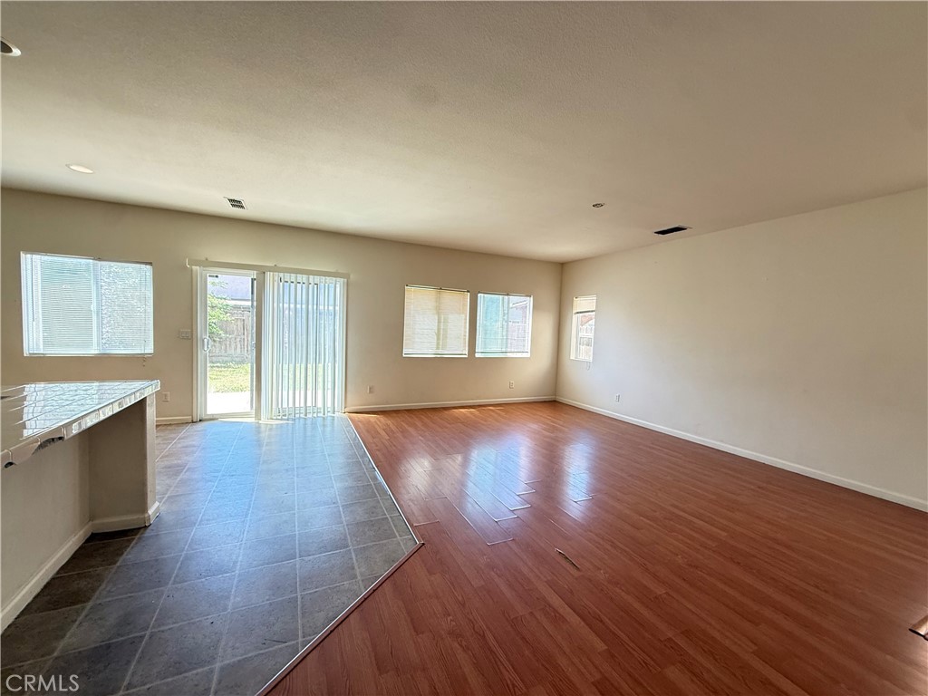 1372 Derby Ct, Merced, CA 95348