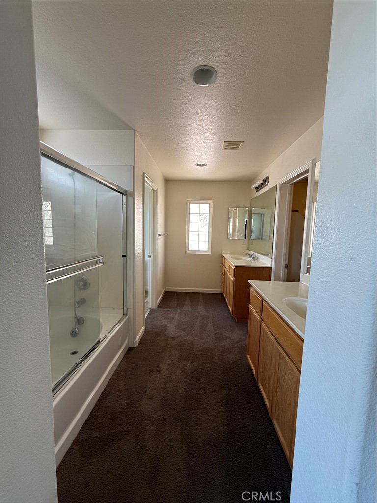 1372 Derby Ct, Merced, CA 95348