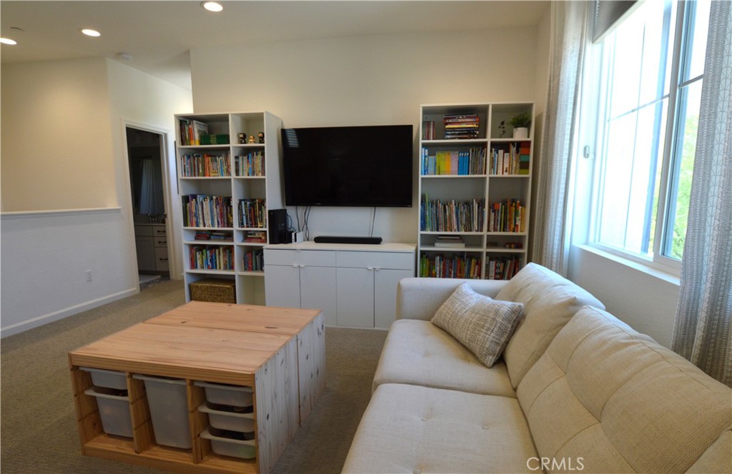 3504 Creekview Ct, Merced, CA 95340