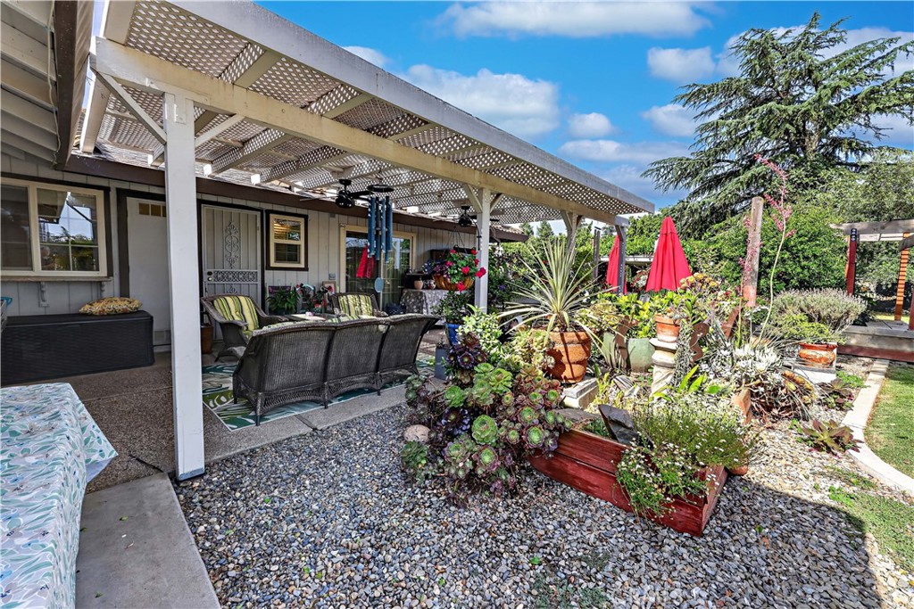 3629 N Lake, Merced, CA 95340
