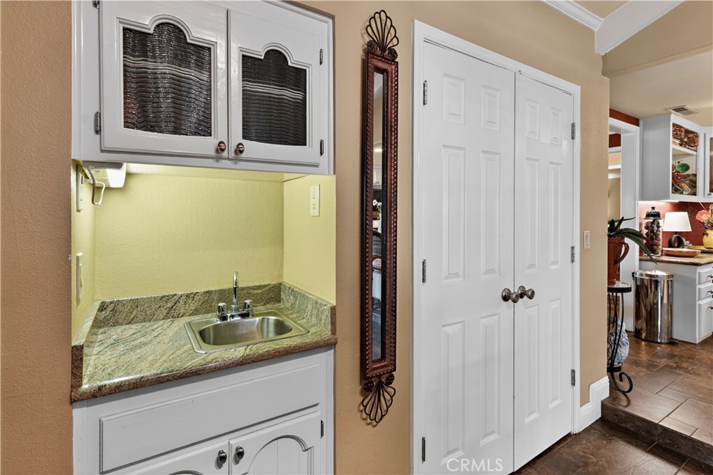 3629 N Lake, Merced, CA 95340
