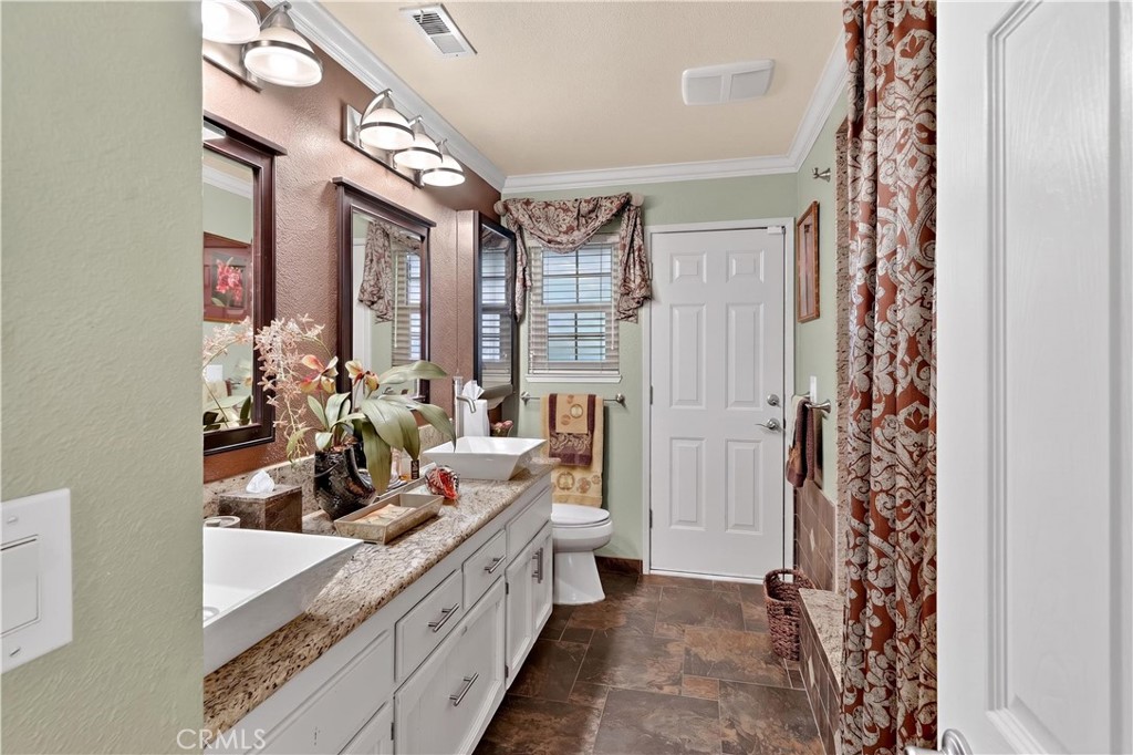 3629 N Lake, Merced, CA 95340