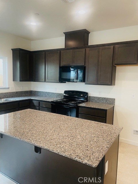 42 Squaw Valley Ct., Merced, CA 95341