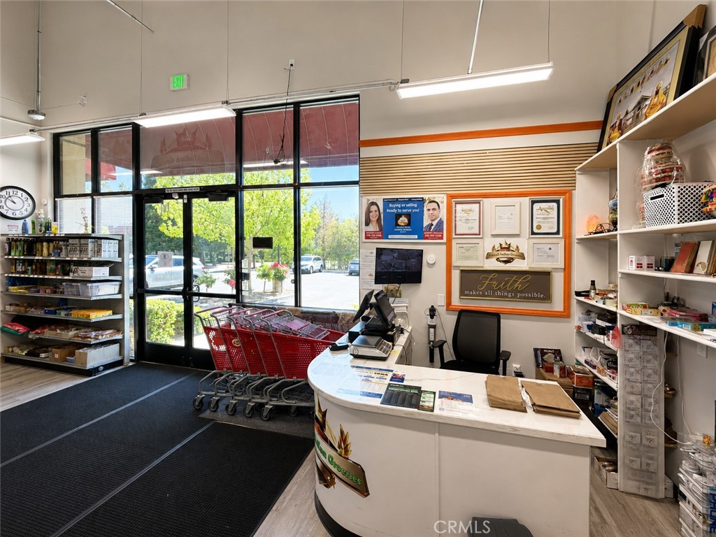 3368 N State hwy 59, Suite M, Merced, CA 95348
