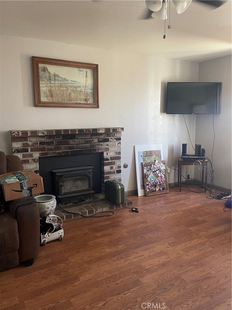 822 E Glenwood, Turlock, CA 95380