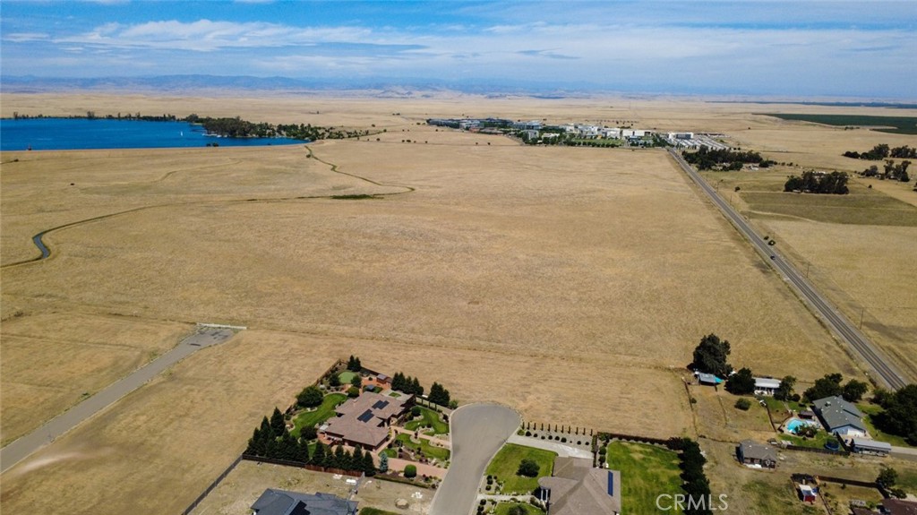 2201 Leeward Ct, Merced, CA 95340