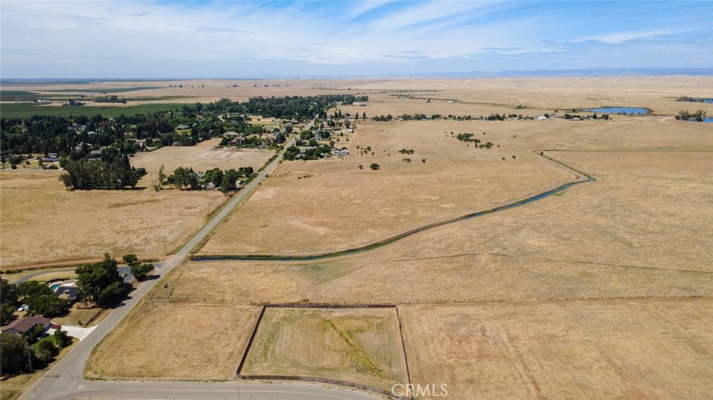 2201 Leeward Ct, Merced, CA 95340