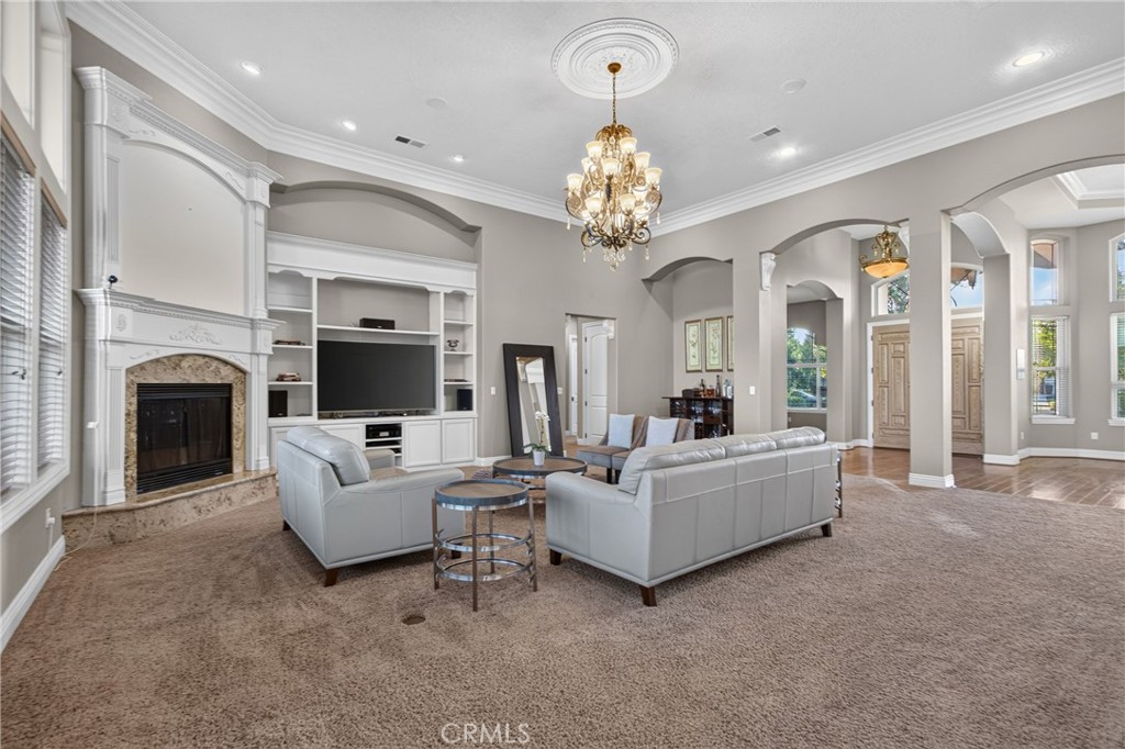 3834 N Golden Bear, Merced, CA 95340