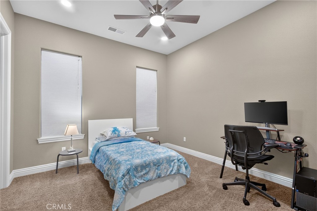 3834 N Golden Bear, Merced, CA 95340