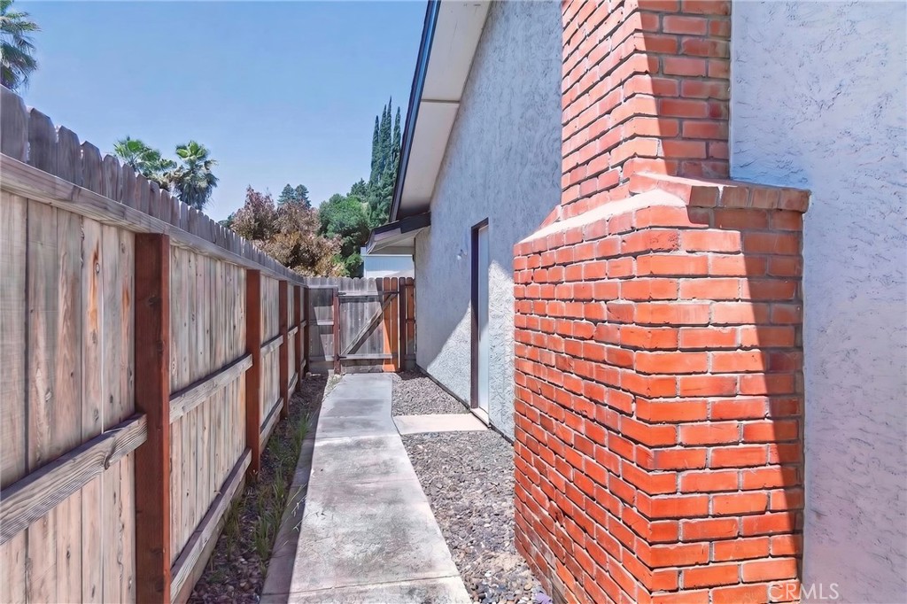 1744 Wildwood Ct, Merced, CA 95340