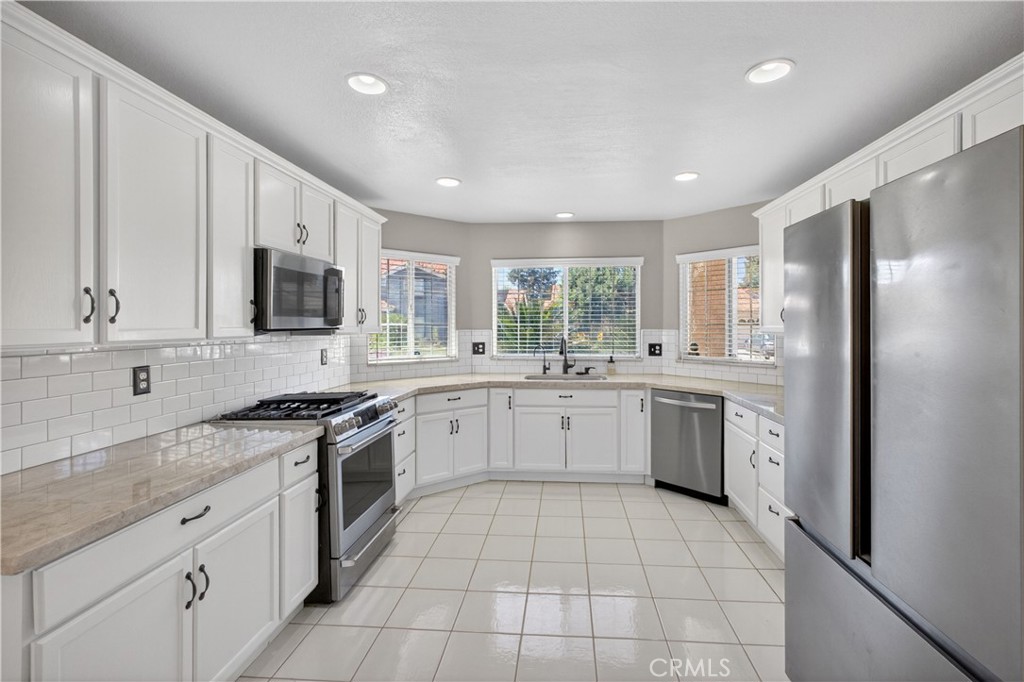 5577 W Paul, Fresno, CA 93722