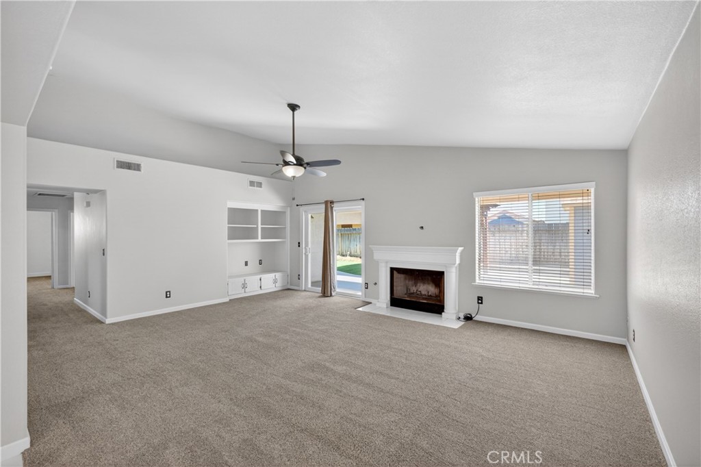 5577 W Paul, Fresno, CA 93722