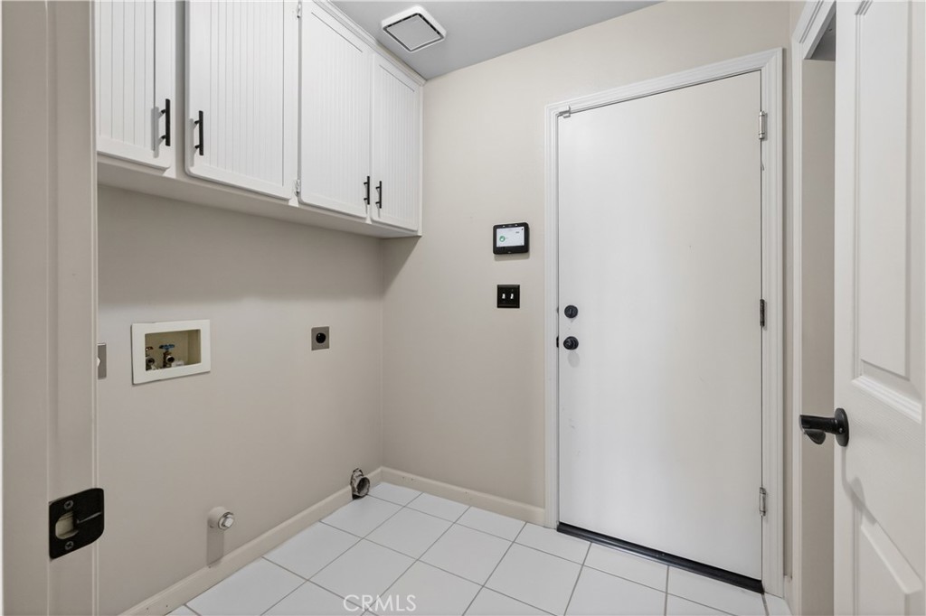5577 W Paul, Fresno, CA 93722