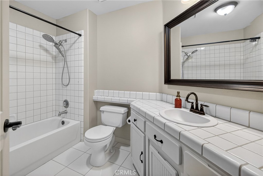 5577 W Paul, Fresno, CA 93722