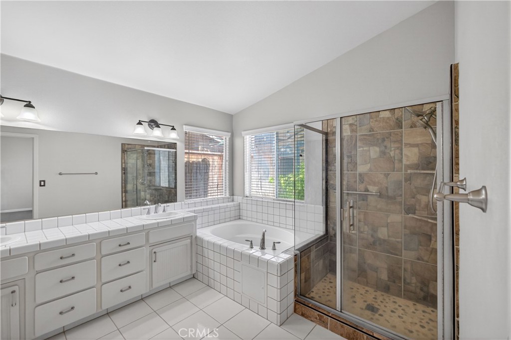 5577 W Paul, Fresno, CA 93722