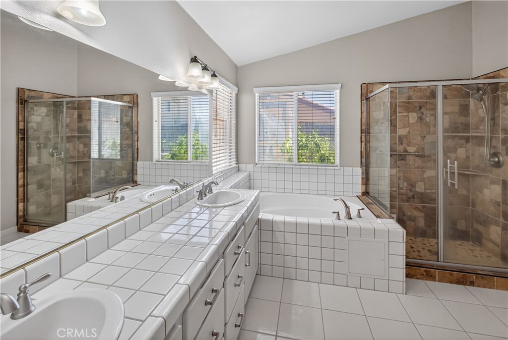 5577 W Paul, Fresno, CA 93722