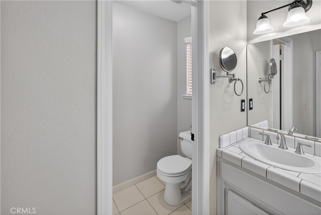 5577 W Paul, Fresno, CA 93722