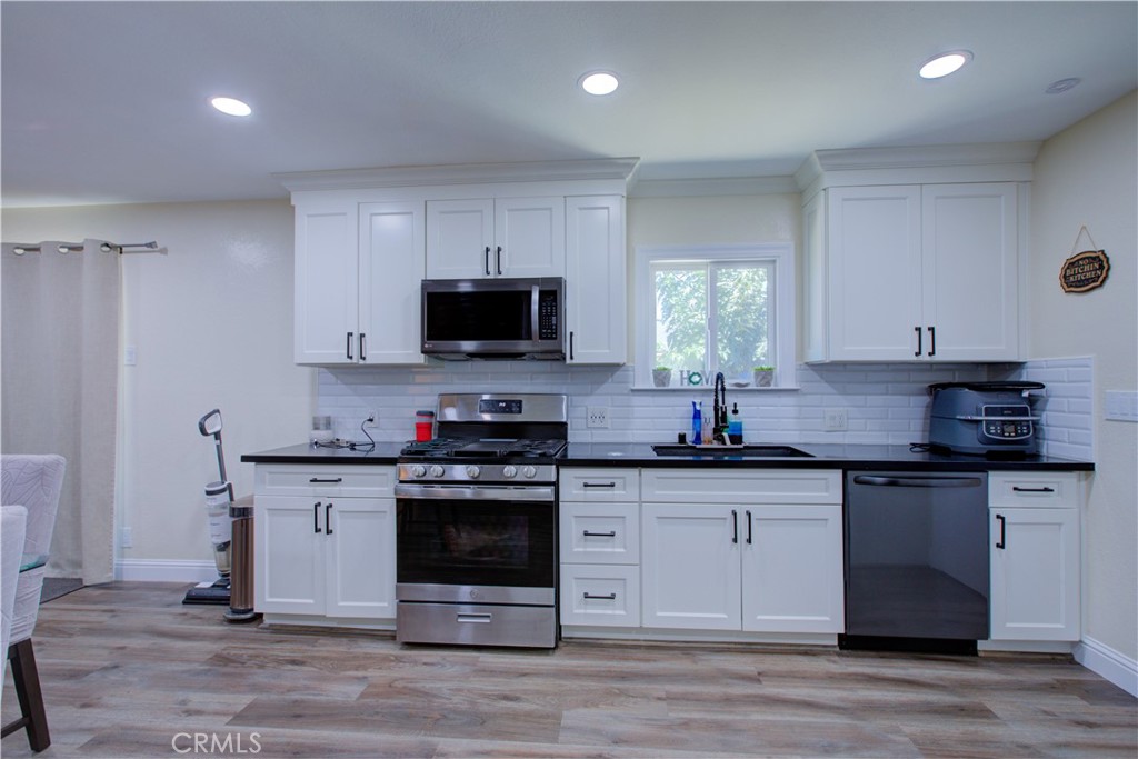1161 W 2nd, Merced, CA 95341