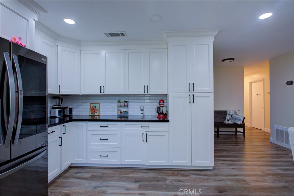 1161 W 2nd, Merced, CA 95341