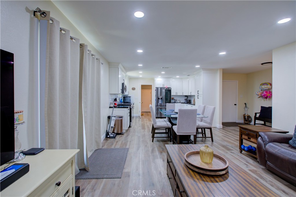1161 W 2nd, Merced, CA 95341