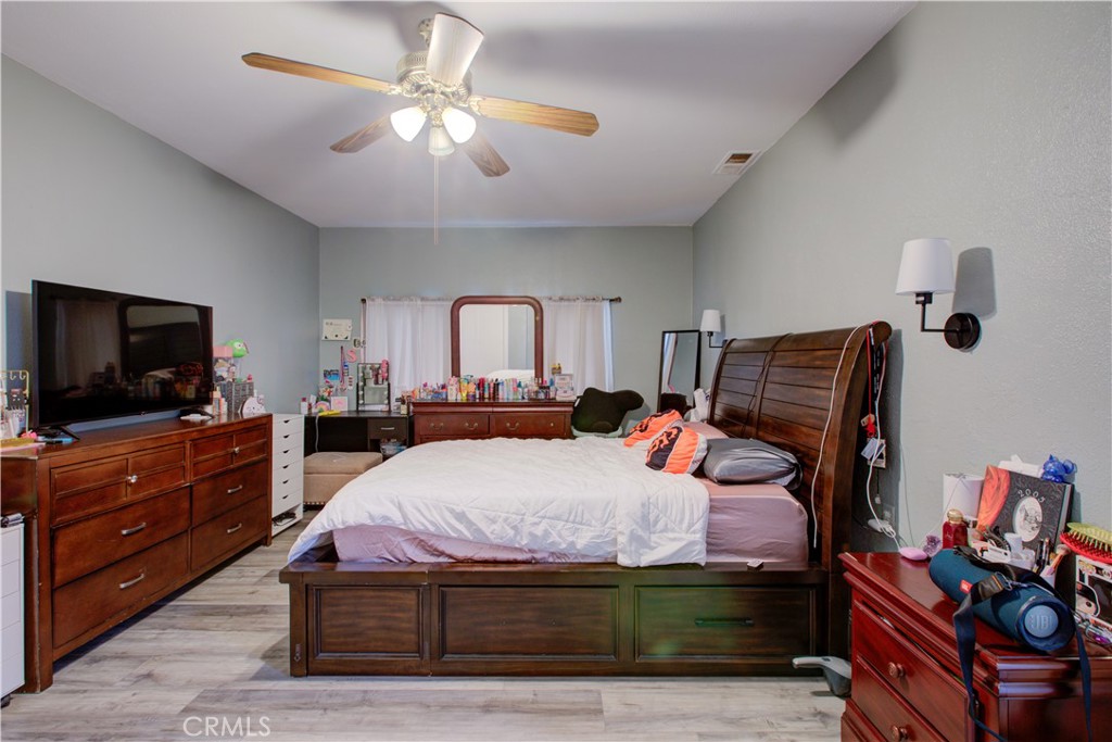 1161 W 2nd, Merced, CA 95341
