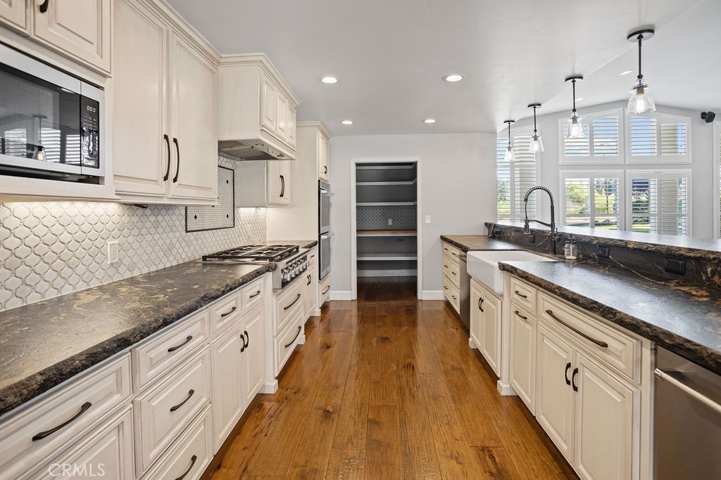 2698 E South Bear Creek, Merced, CA 95340