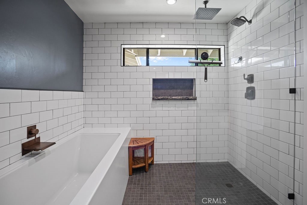 2698 E South Bear Creek, Merced, CA 95340