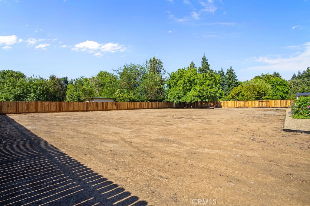 2698 E South Bear Creek, Merced, CA 95340