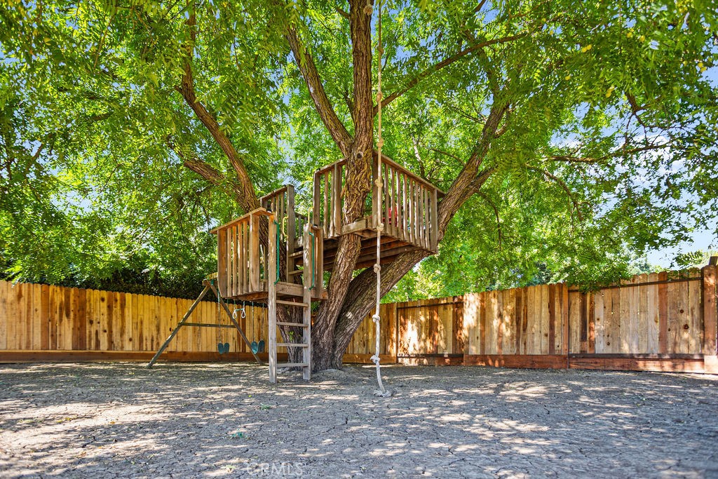 2698 E South Bear Creek, Merced, CA 95340