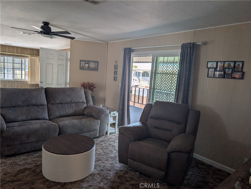 2240 Golden Oak Ln #16, Merced, CA 95341