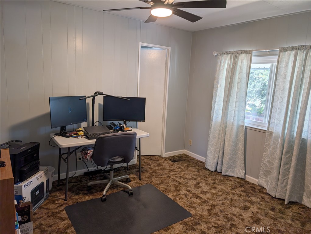 2240 Golden Oak Ln #16, Merced, CA 95341